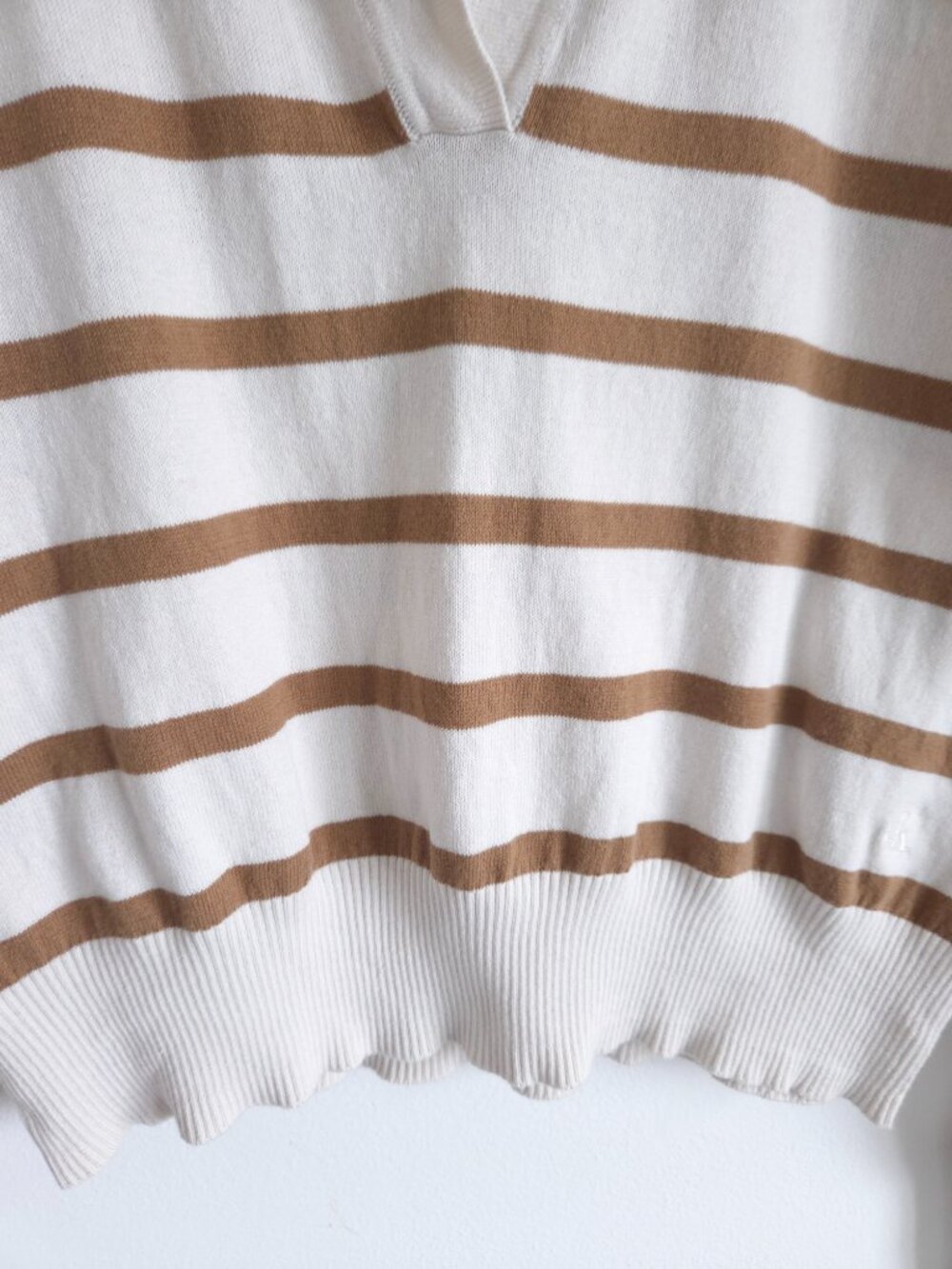 Calvin Klein Jeans Collared V Neck Striped Cotton Cropped Sweater - Picture 3 of 10